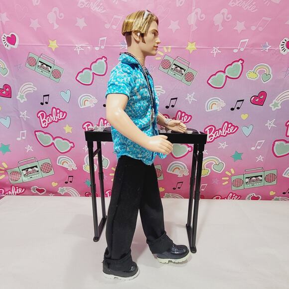 Barbie Generation Girl Dance Party BLAINE Doll Turntable Backstage Pass 1999 - Picture 4 of 8